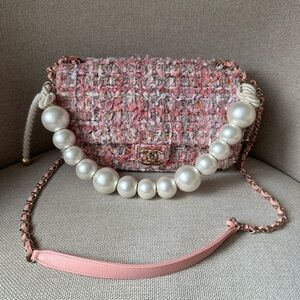Chanel Pearl tweed bag pink